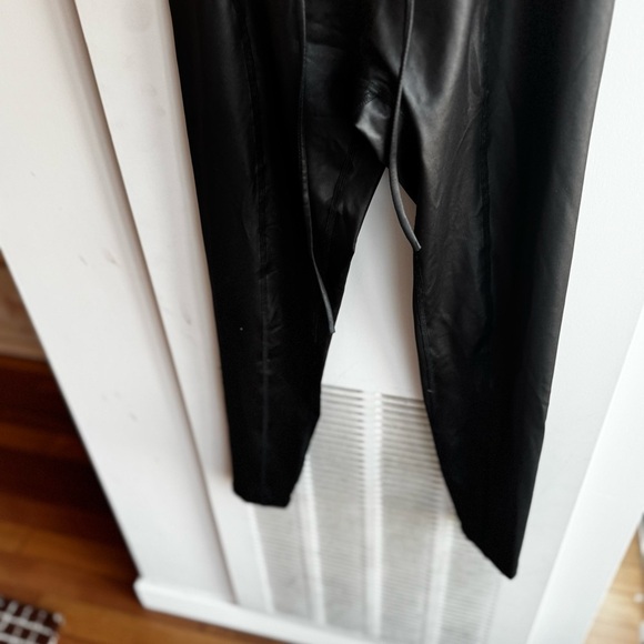 YEAR OF OURS sweat wicking slick football leggings - Picture 5 of 6